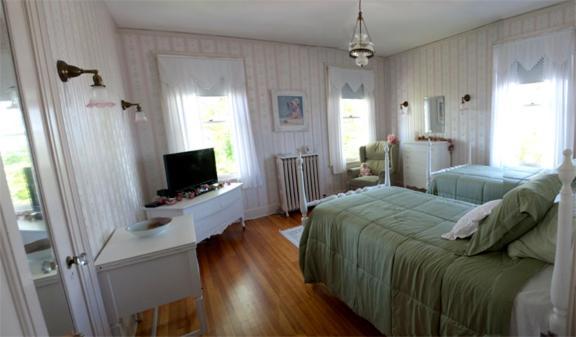 Bayside Bed And Breakfast 埃弗里特 客房 照片